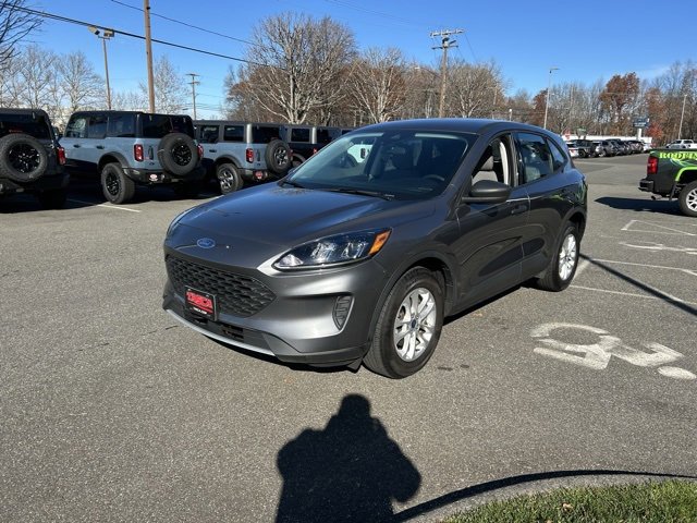 Used 2022 Ford Escape S image 3