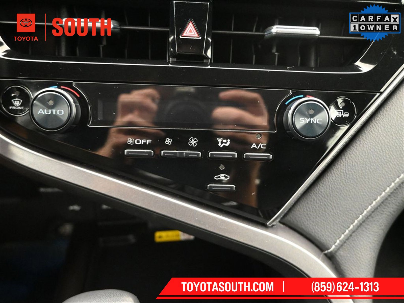 Used 2023 Toyota Camry XSE image 16