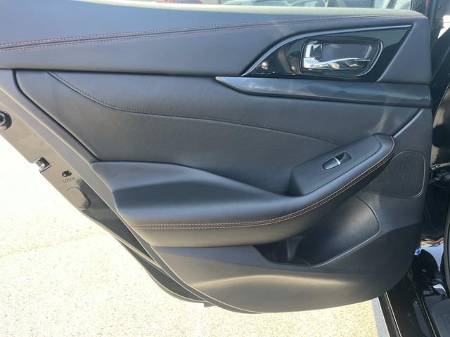 Used 2023 Nissan Maxima SR w/ Sport Mat Group FWD image 18