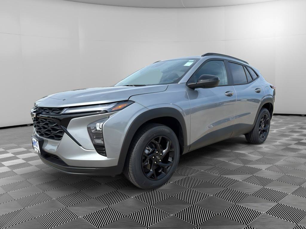 New 2026 Chevrolet Trax LT w/ Driver Confidence Package