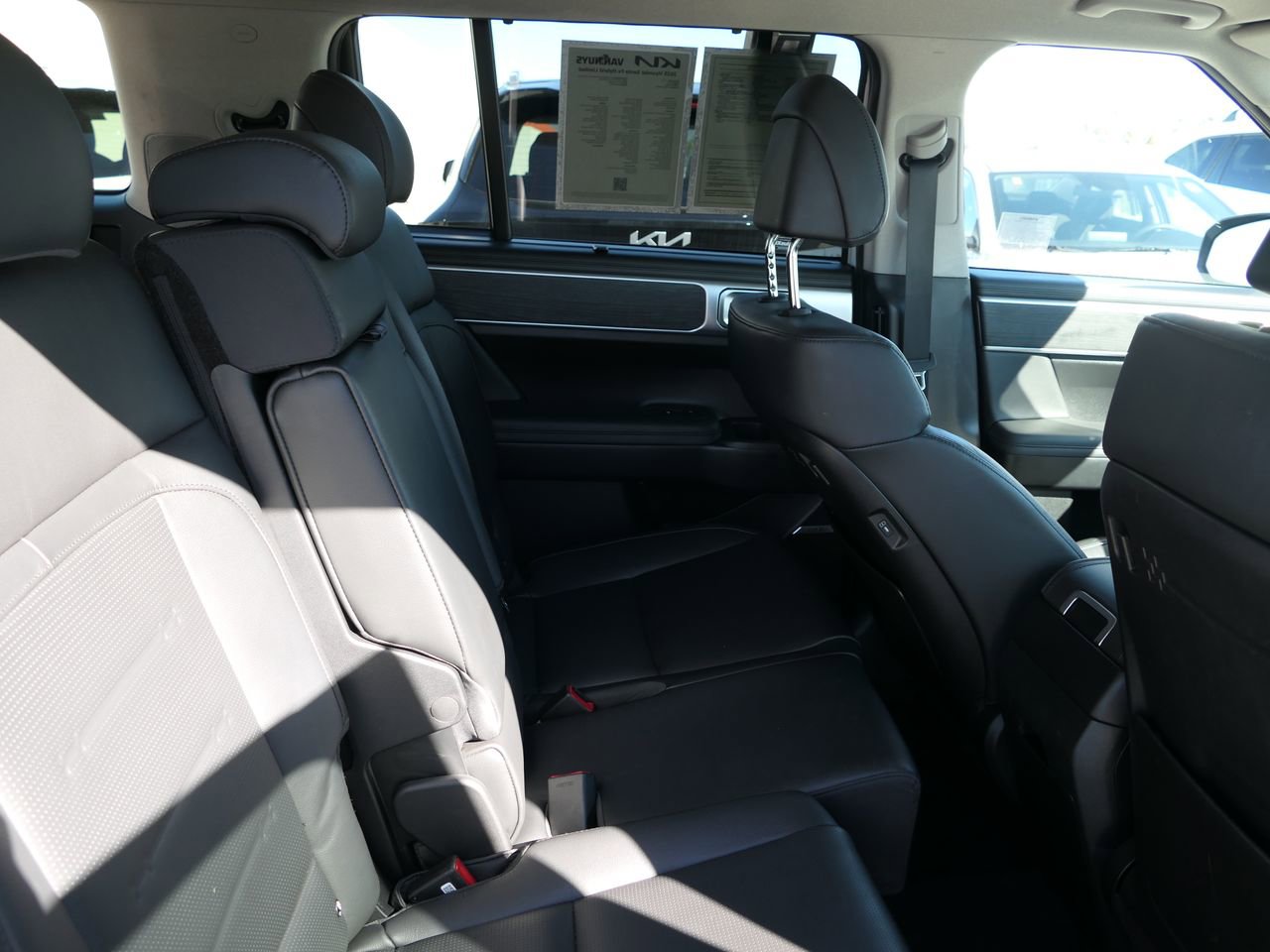 Used 2025 Hyundai Santa Fe Limited image 23