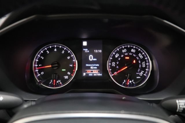 Used 2022 Toyota RAV4 XLE Premium AWD/4WD image 23