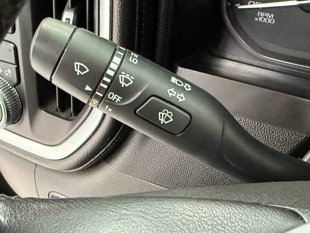 Used 2020 GMC Sierra 1500 SLE w/ SLE Value Package image 13