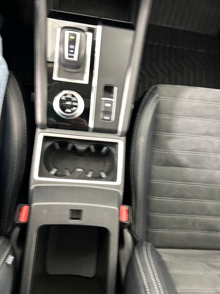 Used 2024 Mitsubishi Outlander SE image 14