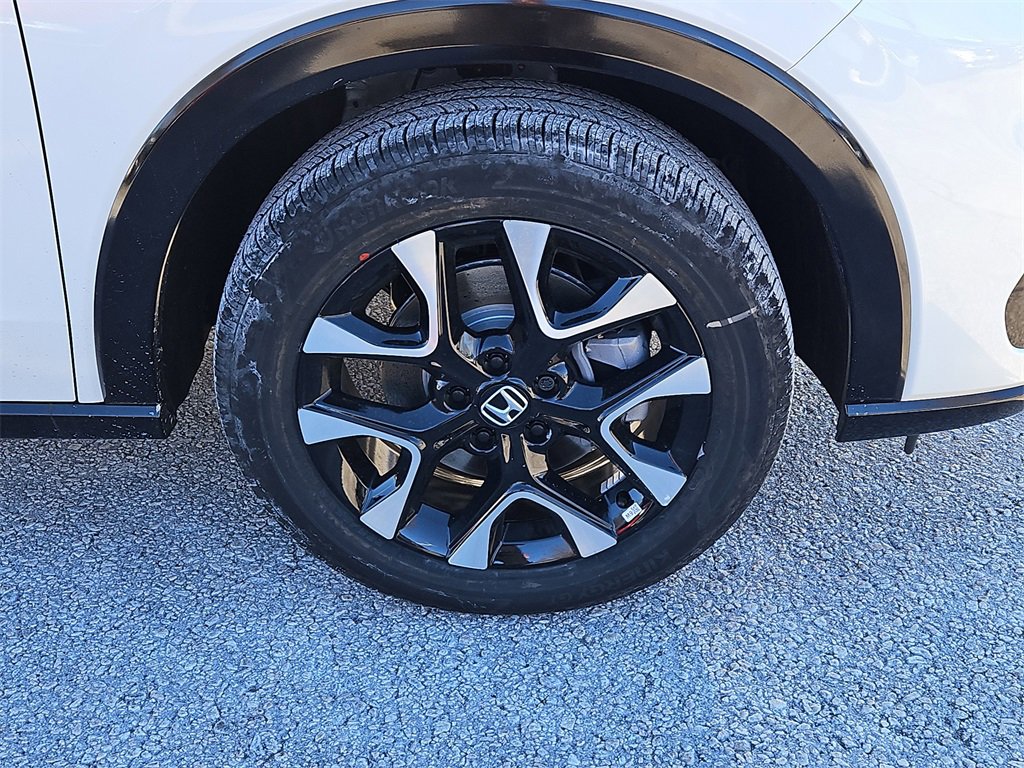 New 2026 Honda HR-V EX-L image 4