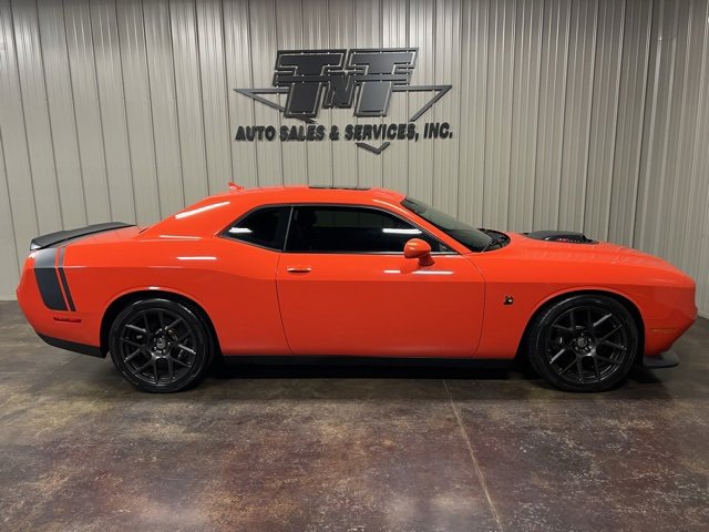 Used 2016 Dodge Challenger R/T Scat Pack image 7