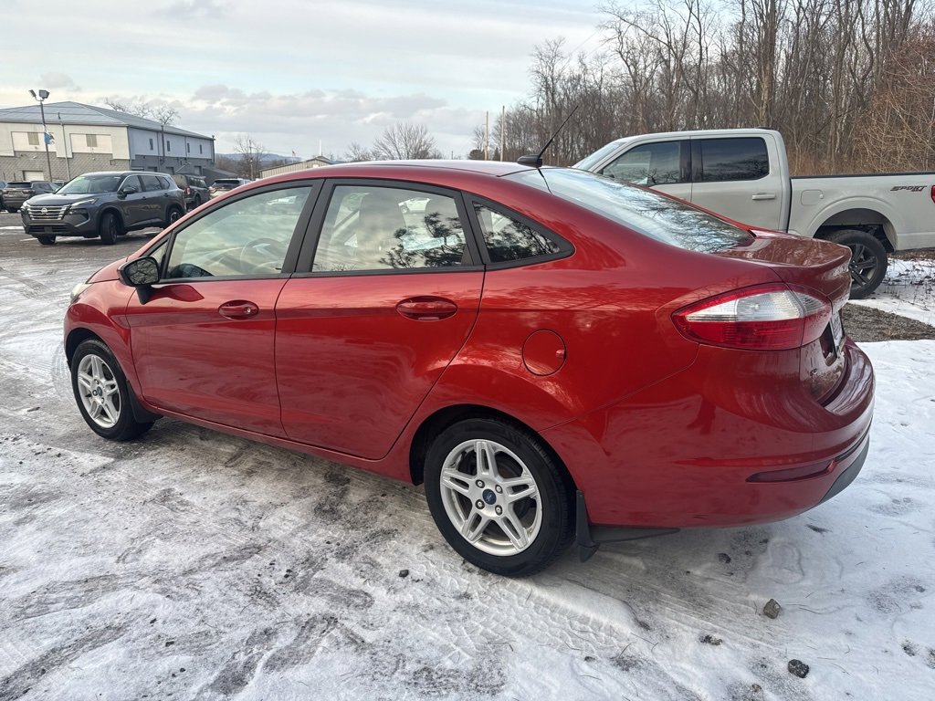 Used 2019 Ford Fiesta SE image 7