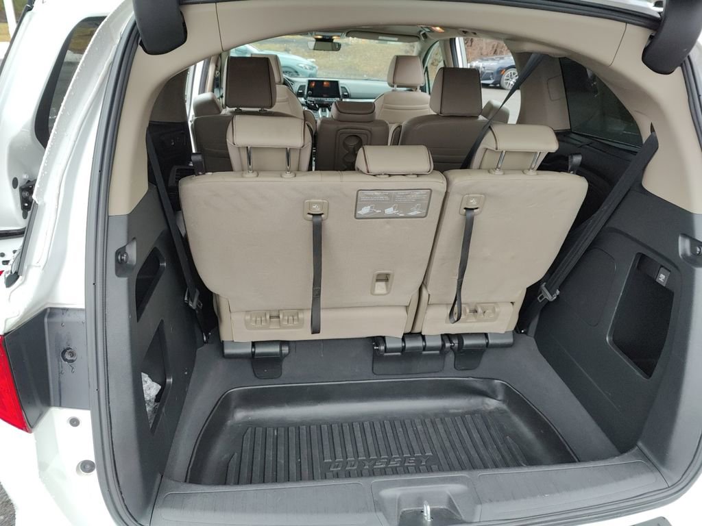 Used 2022 Honda Odyssey Elite image 17