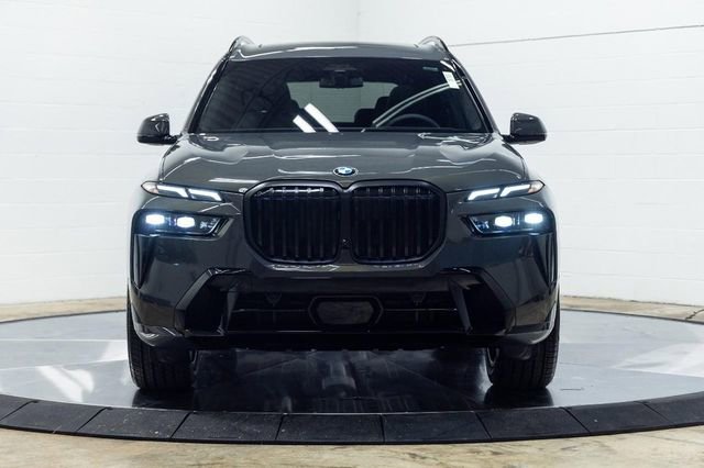 New 2026 BMW X7 xDrive40i image 7