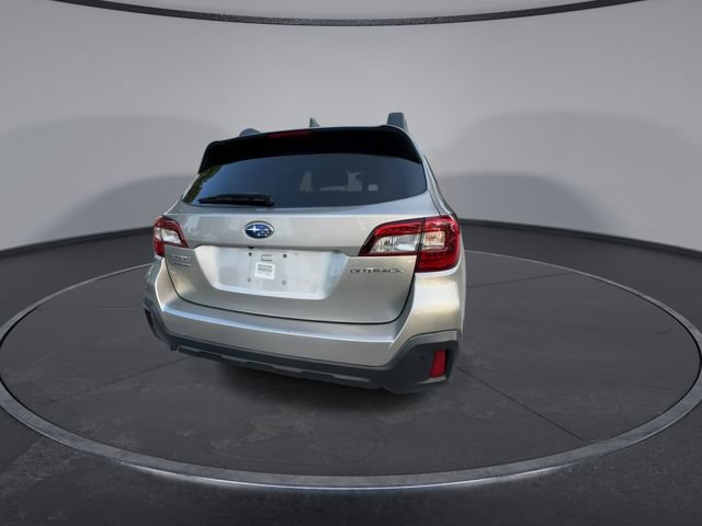 Used 2019 Subaru Outback 2.5i Limited AWD/4WD image 7