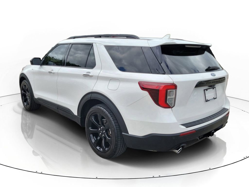 Used 2023 Ford Explorer ST-Line w/ Class IV Trailer Tow Package RWD image 3