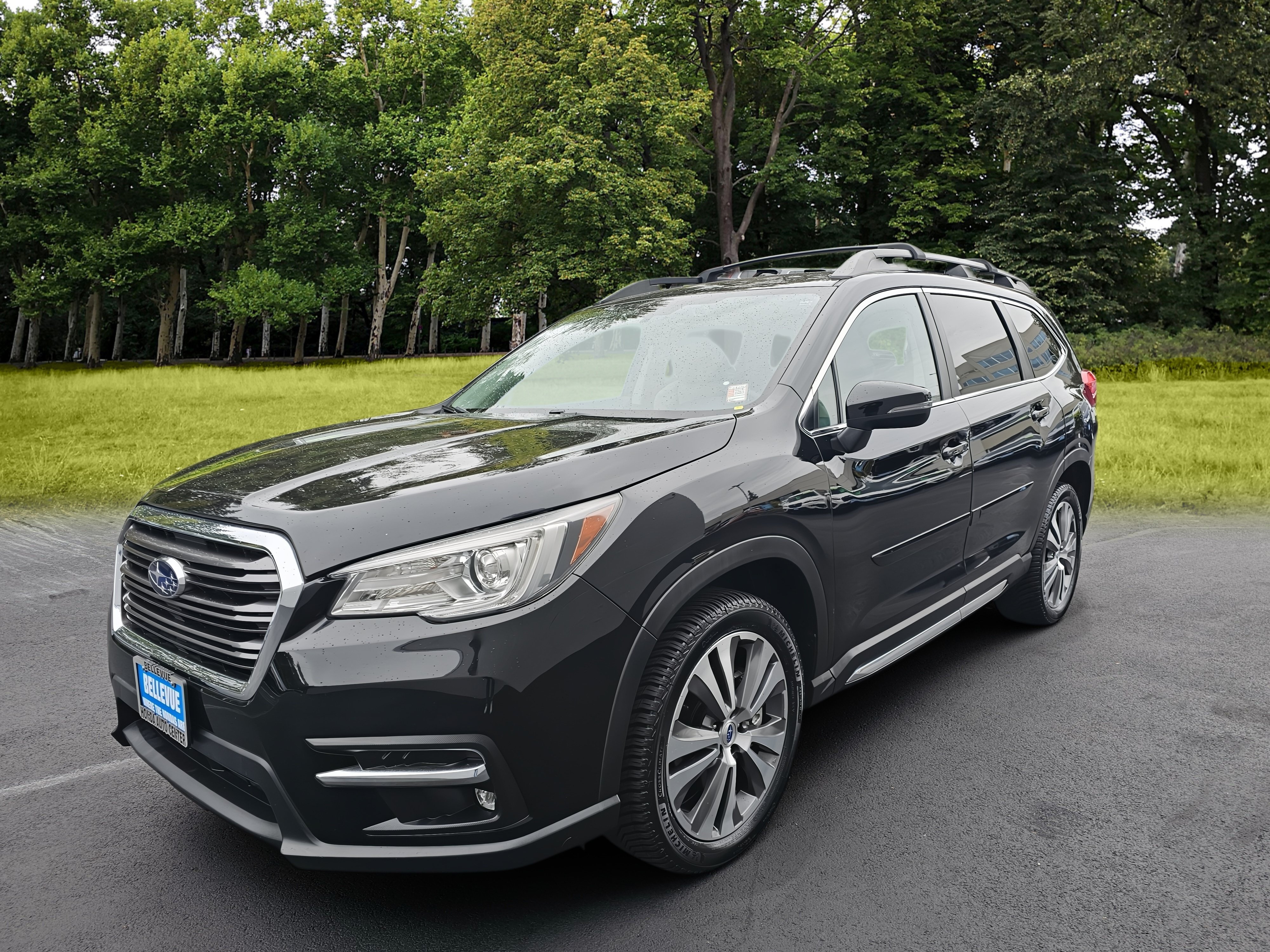 Used 2019 Subaru Ascent Limited w/ Popular Package #3 AWD/4WD image 3