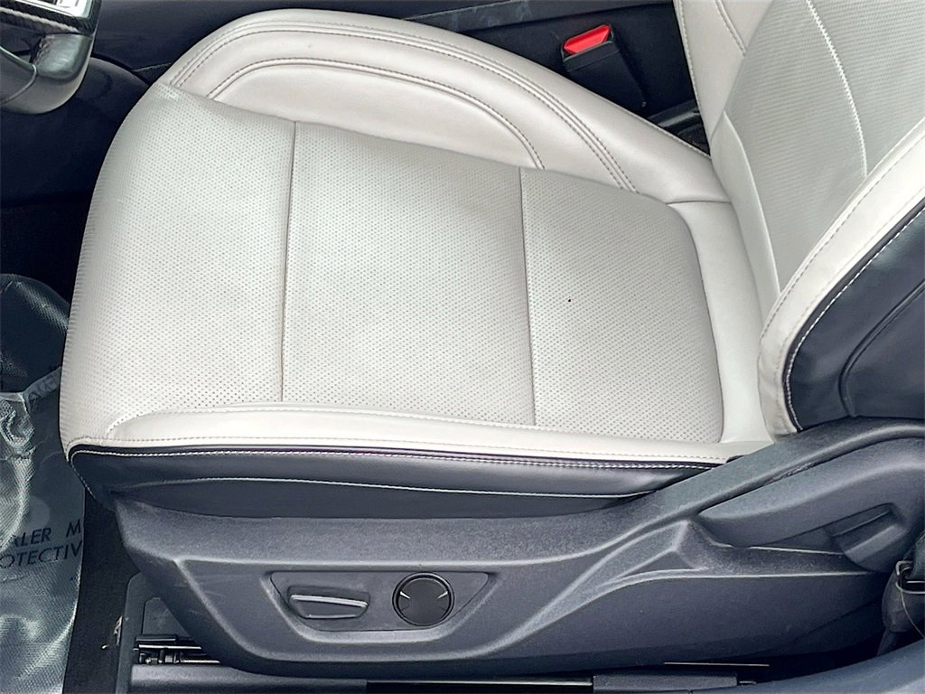 Used 2024 Ford Mustang Premium image 18