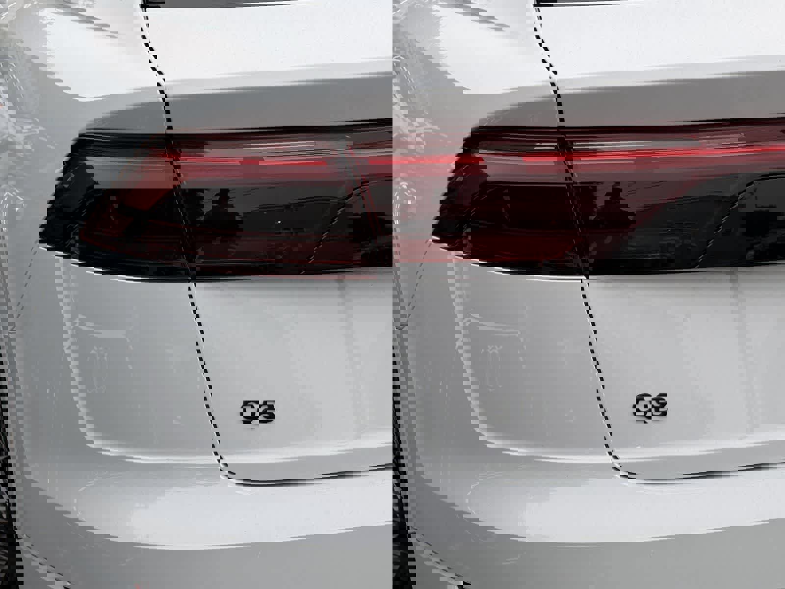 Used 2025 Audi Q8 Premium Plus w/ Premium Plus Package image 26