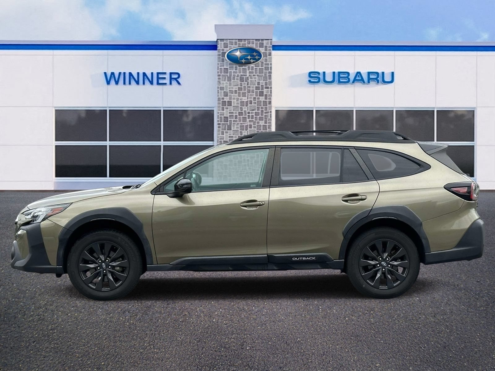Used 2024 Subaru Outback Onyx Edition AWD/4WD image 2