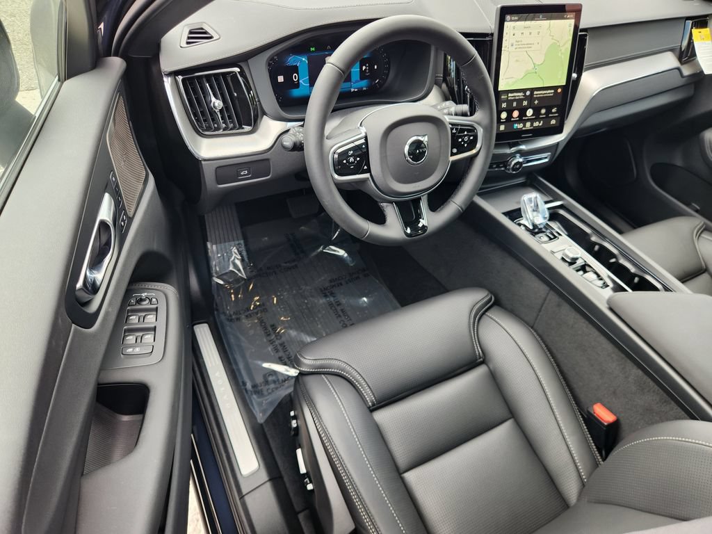 New 2026 Volvo XC60 B5 Ultra w/ Protection Package Premier AWD/4WD image 15