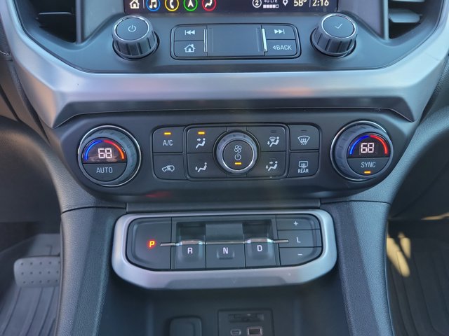 Used 2023 GMC Acadia SLT w/ Elevation Edition image 23