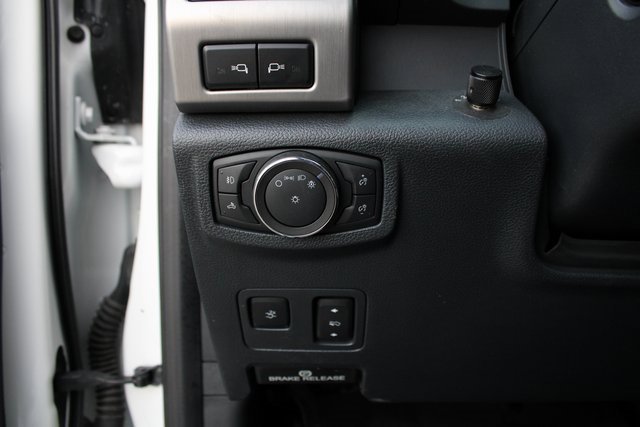 Used 2022 Ford F350 Platinum w/ Tremor Off-Road Package image 18