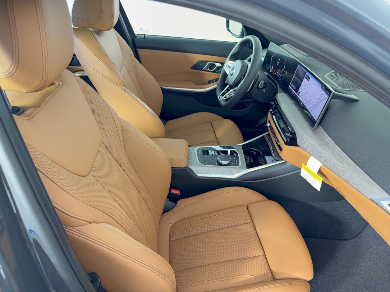 New 2026 BMW 330i Sedan w/ M Sport Package RWD image 29