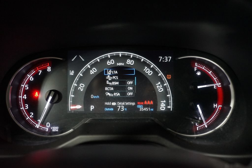 Used 2024 Toyota RAV4 XLE FWD image 15