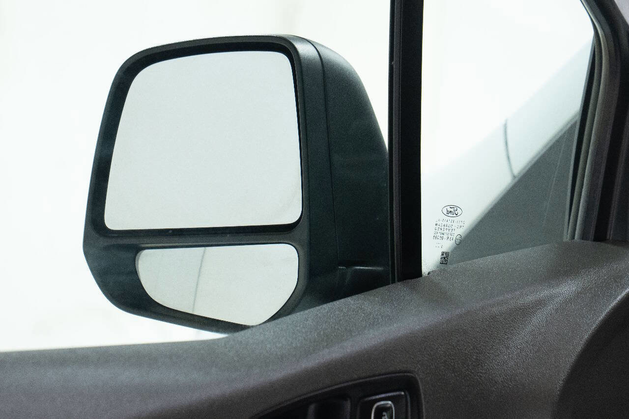 Used 2023 Ford Transit Connect XL FWD image 11