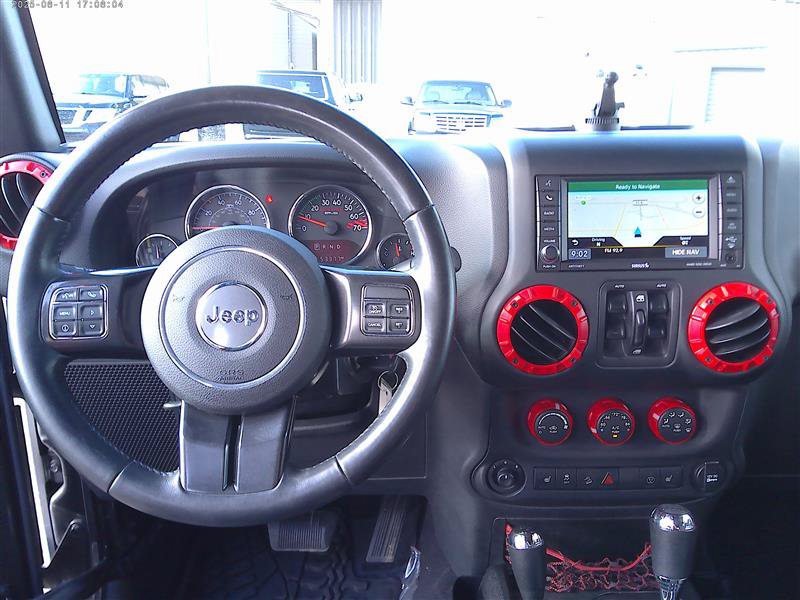 Used 2017 Jeep Wrangler Unlimited Rubicon AWD/4WD image 10