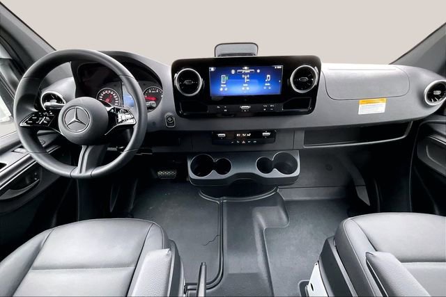 New 2026 Mercedes-Benz Sprinter 2500 image 7