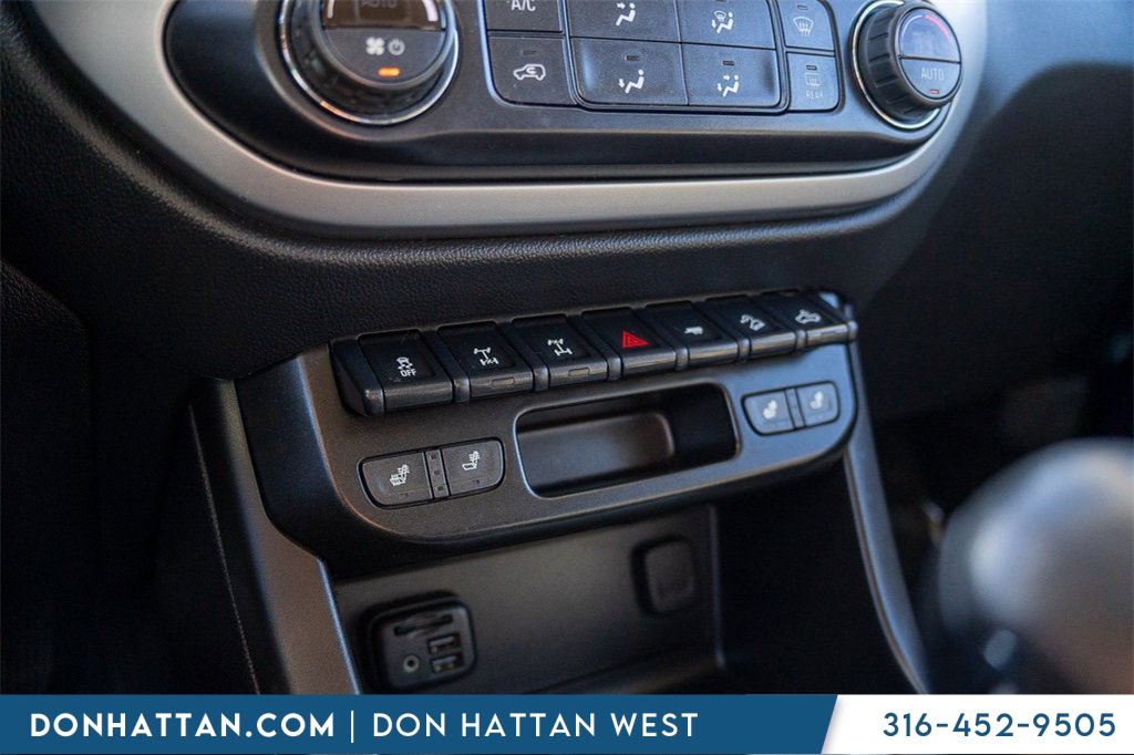 Used 2022 Chevrolet Colorado ZR2 image 10