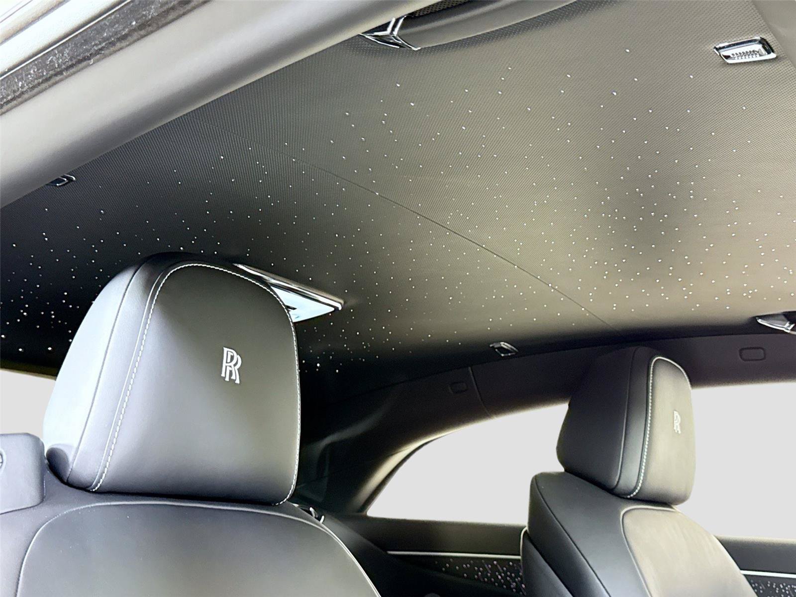 Used 2025 Rolls-Royce Spectre AWD/4WD image 30