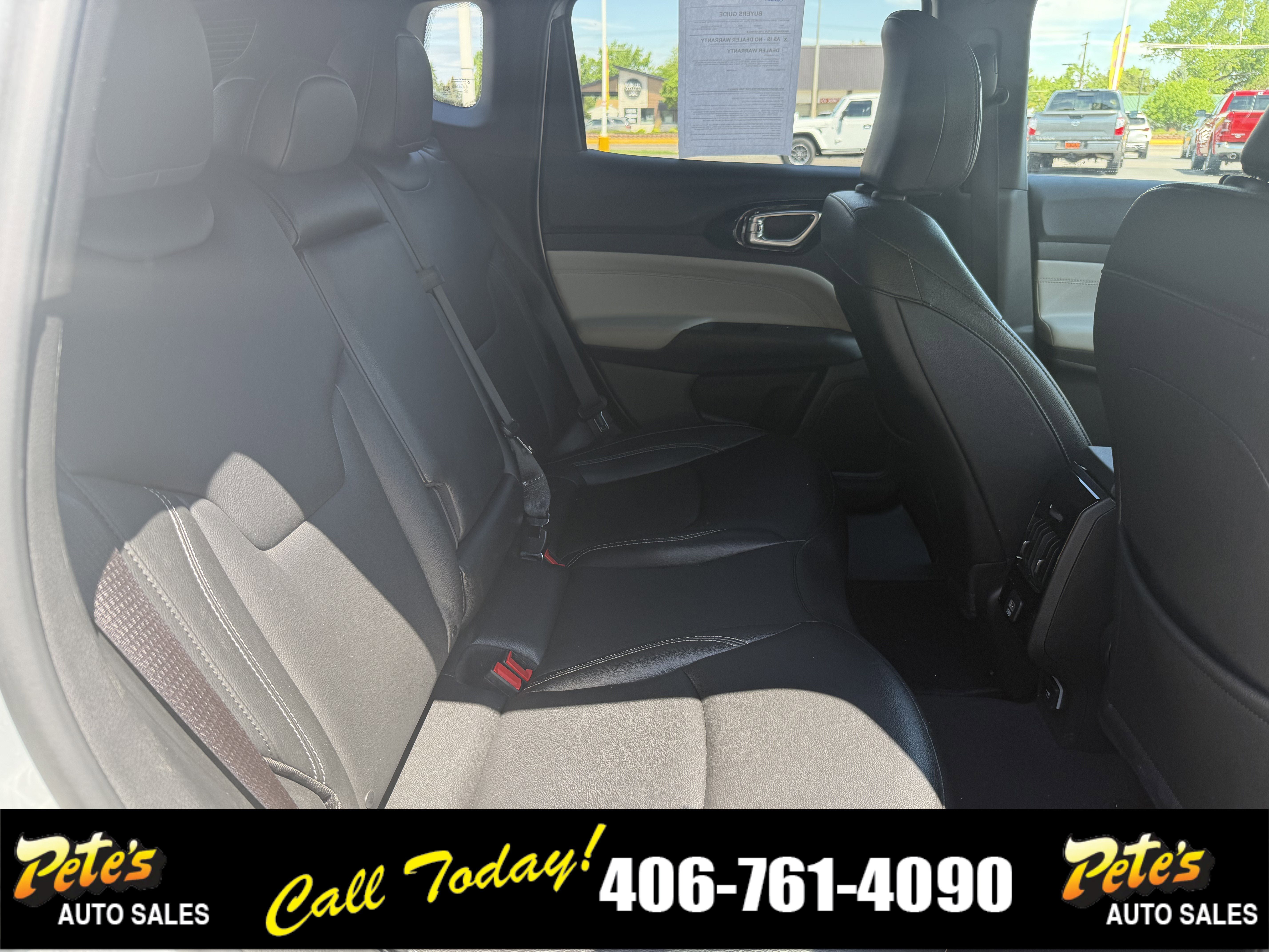 Used 2025 Jeep Compass Limited AWD/4WD image 11