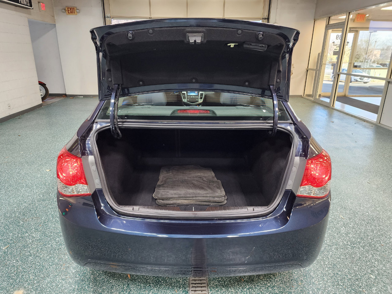 Used 2016 Chevrolet Cruze LT image 21