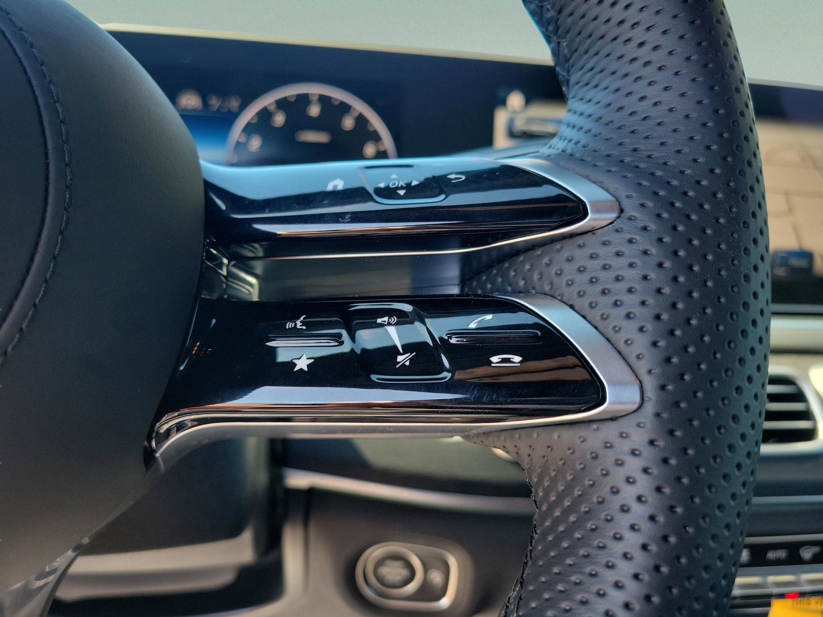 Certified 2026 Mercedes-Benz GLS 580 4MATIC image 23