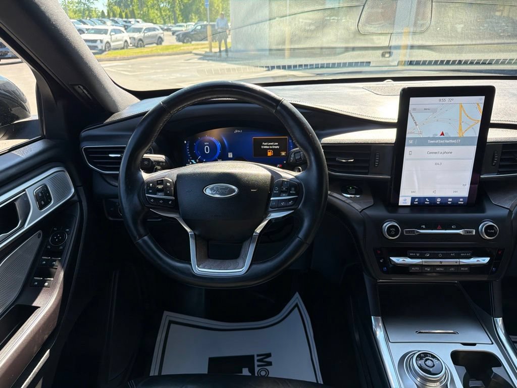 Used 2020 Ford Explorer Platinum w/ Premium Technology Package AWD/4WD image 25