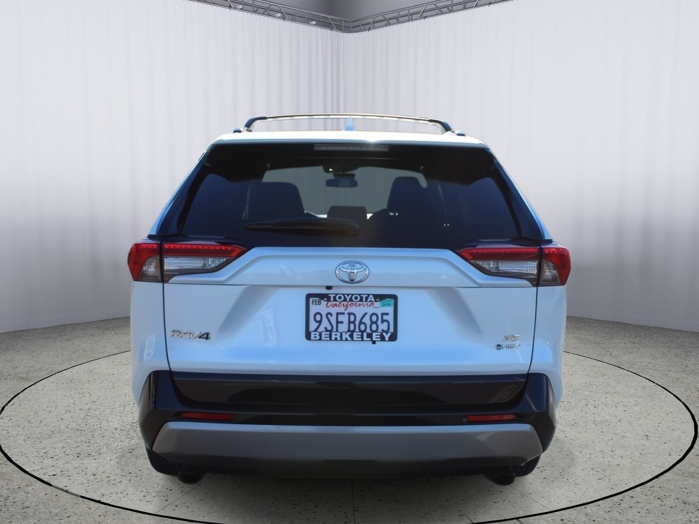 Certified 2025 Toyota RAV4 SE AWD/4WD image 7