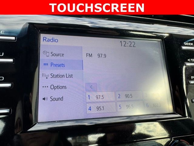 Used 2018 Toyota Camry LE image 3
