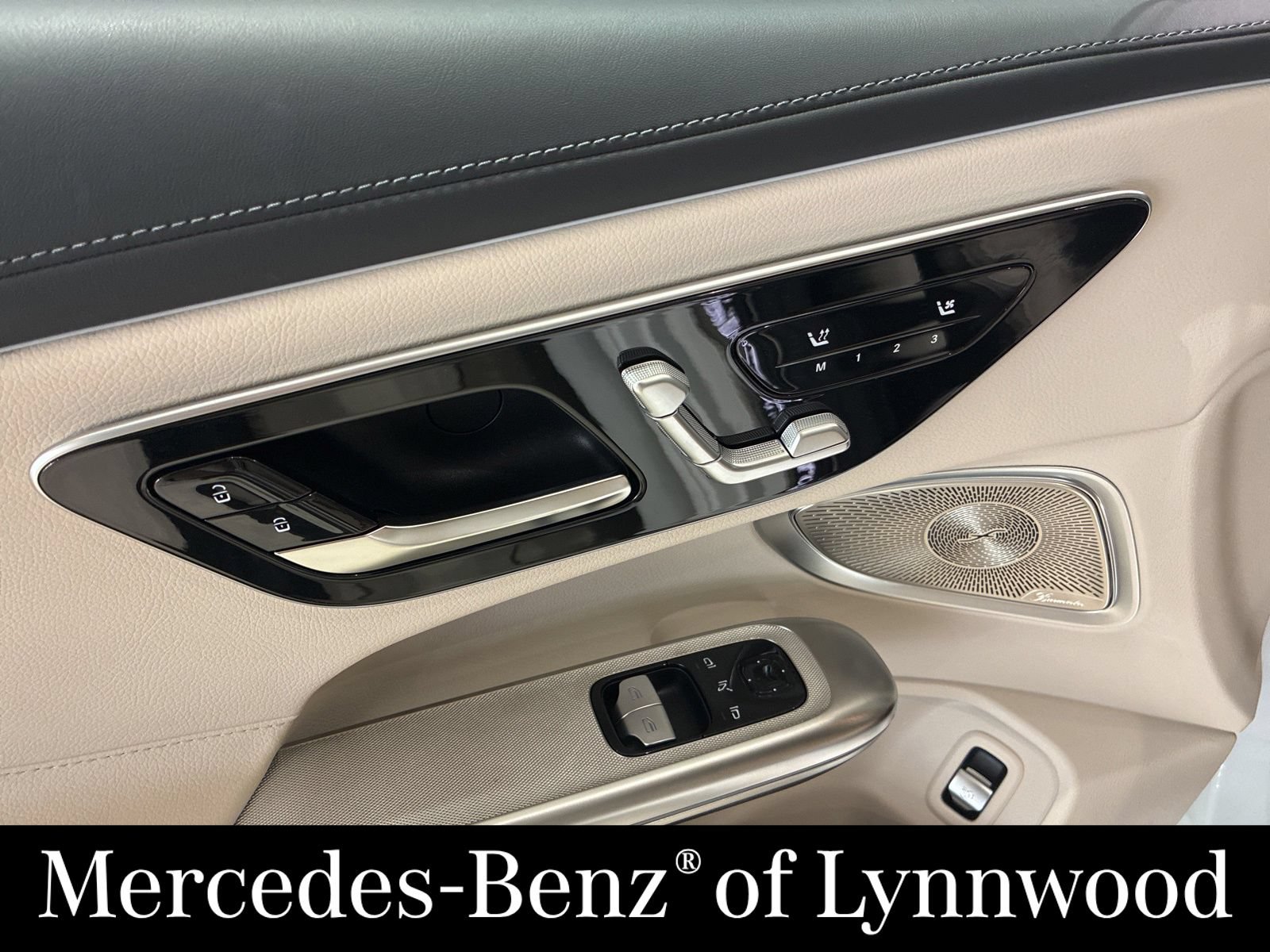 Used 2026 Mercedes-Benz CLE 450 4MATIC Coupe image 7
