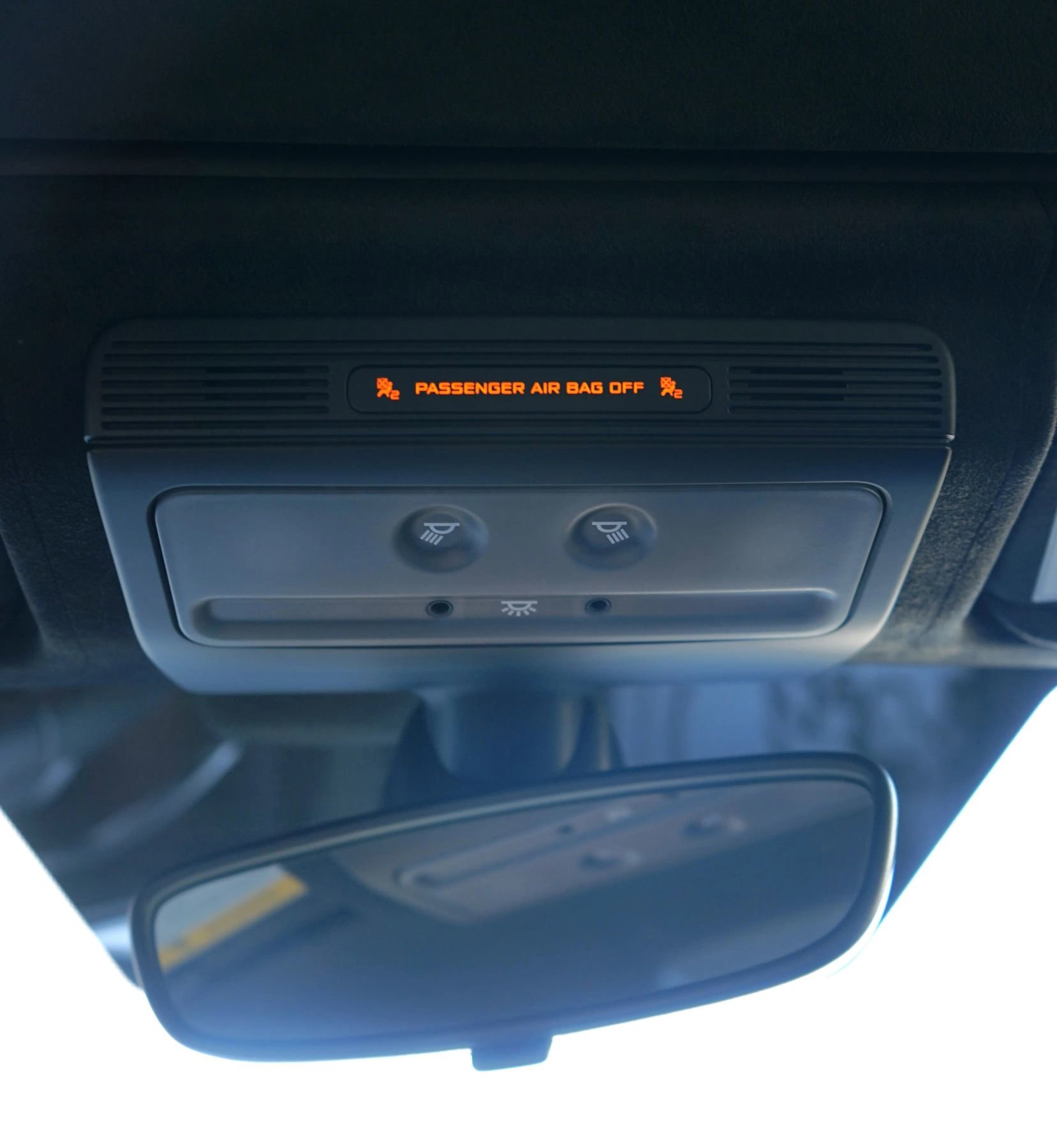 Used 2015 McLaren 650S Spider image 38