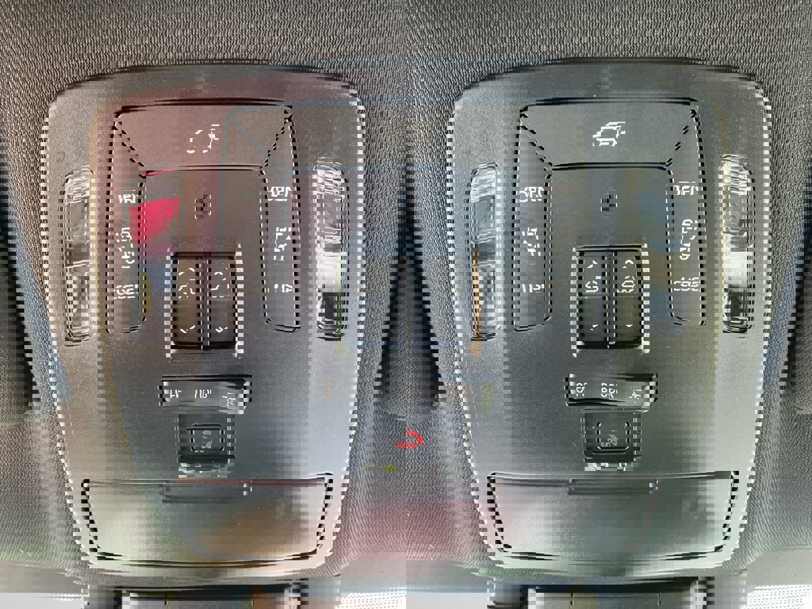 Used 2026 Toyota Sienna Platinum AWD/4WD image 25