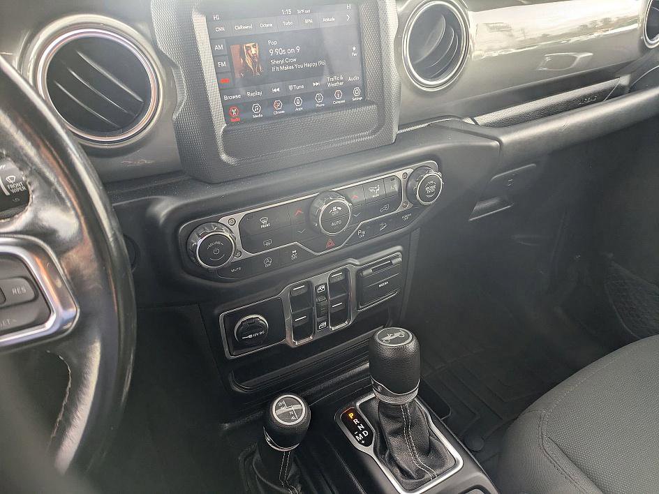 Used 2019 Jeep Wrangler Unlimited Sahara w/ Safety Group image 19