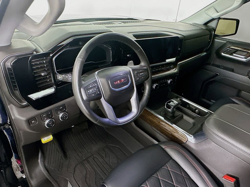Used 2024 GMC Sierra 1500 Elevation w/ LPO, Elevation Black Package image 31