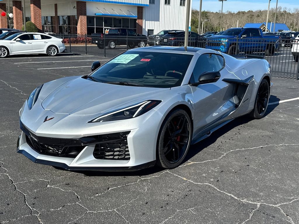 New 2026 Chevrolet Corvette Z06 RWD image 2