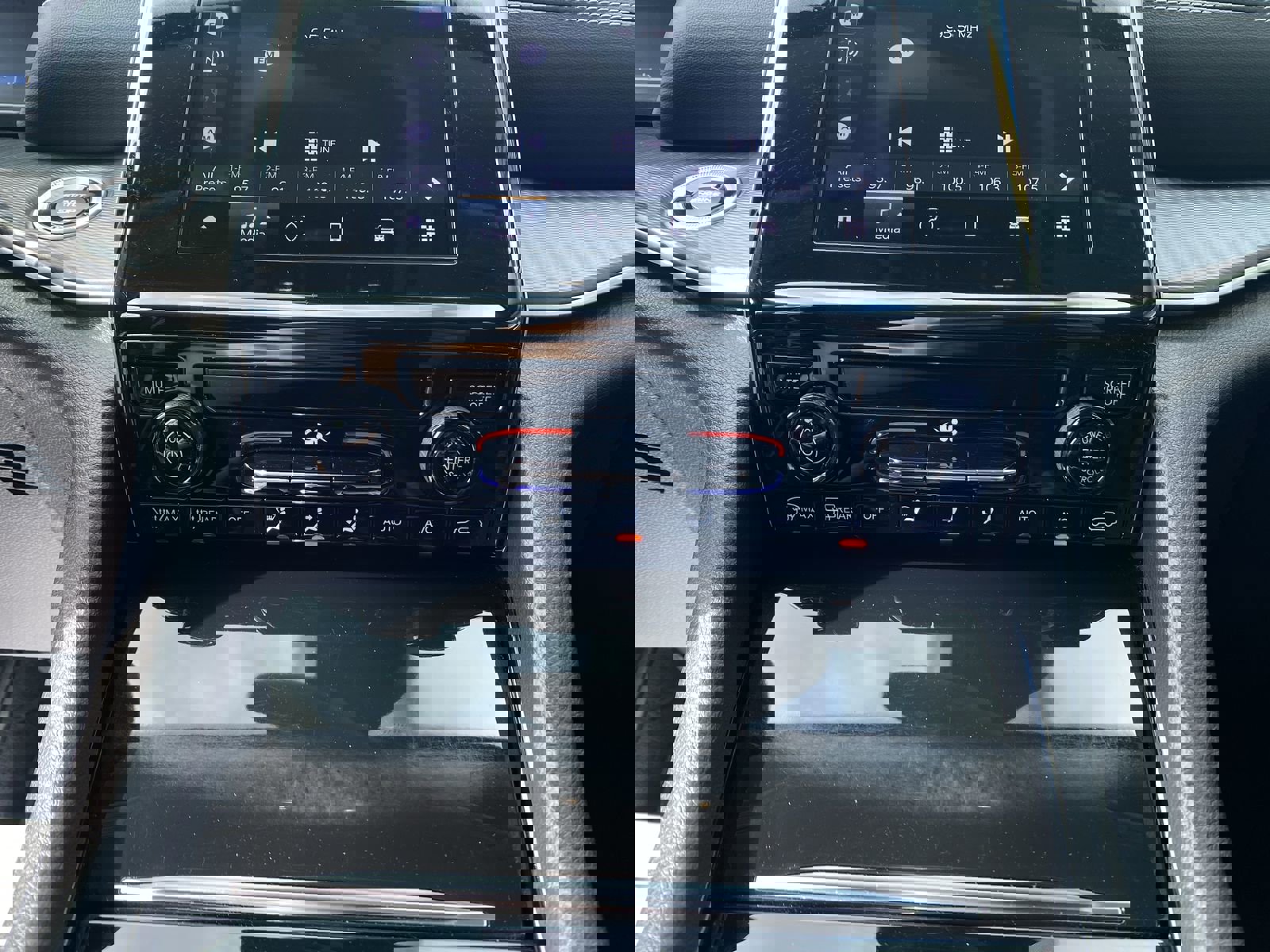 Used 2023 Jeep Grand Cherokee Laredo image 47