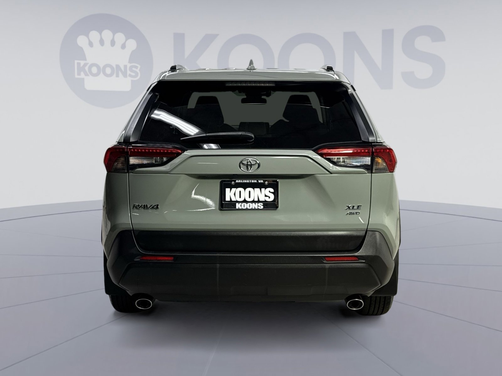 Used 2019 Toyota RAV4 XLE w/ Convenience Package image 11