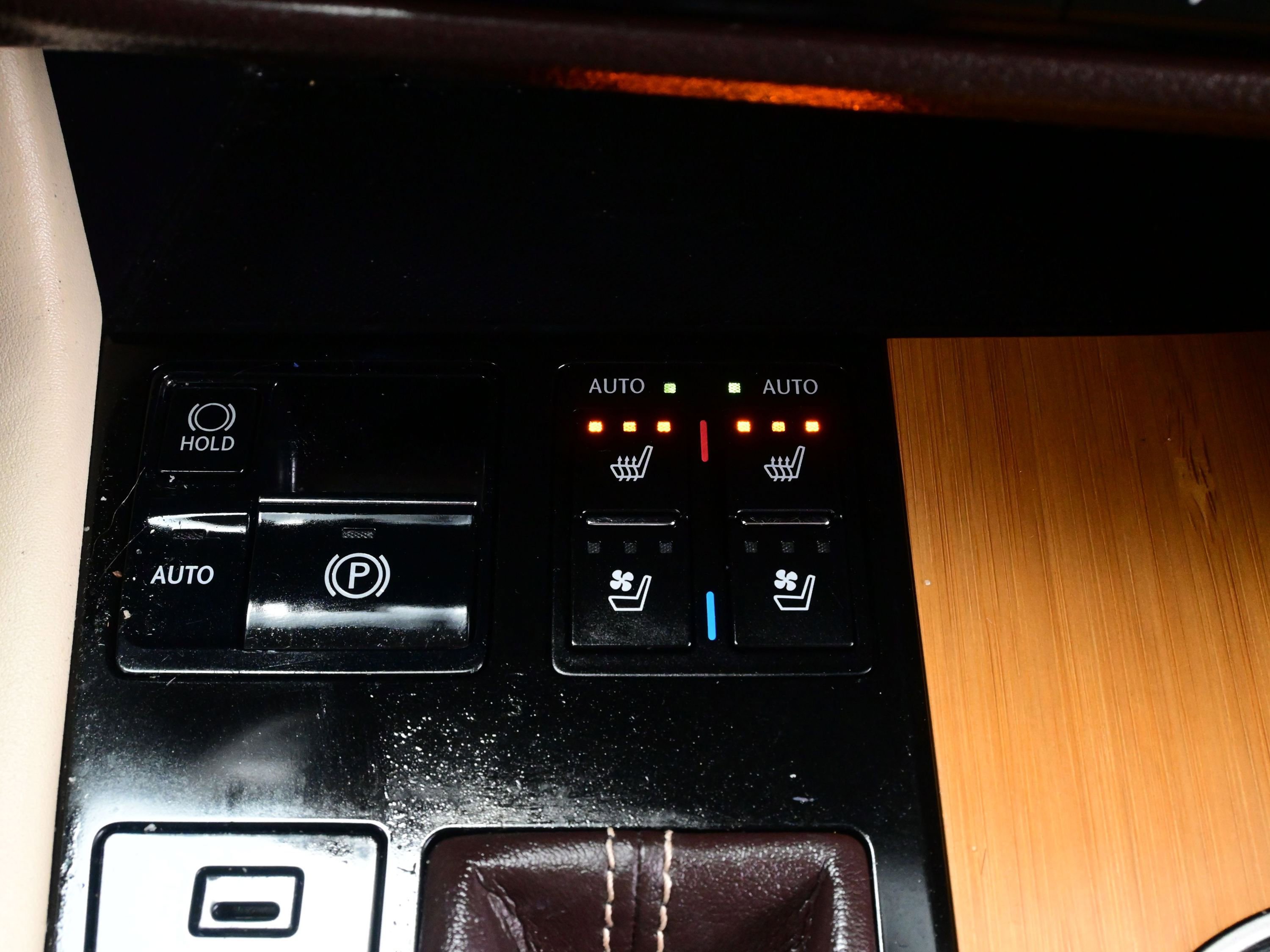 Used 2017 Lexus RX 350 AWD w/ Premium Package image 22