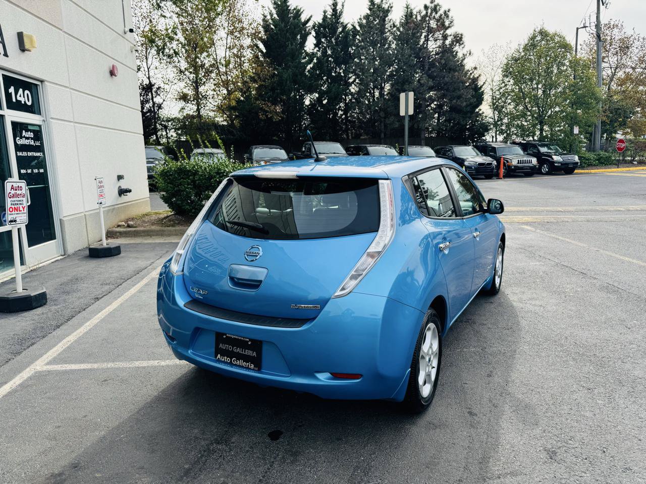 Used 2013 Nissan Leaf SV w/ Protection Pkg FWD image 5
