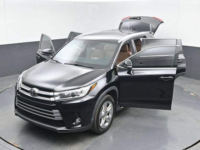 Used 2019 Toyota Highlander Limited FWD image 54