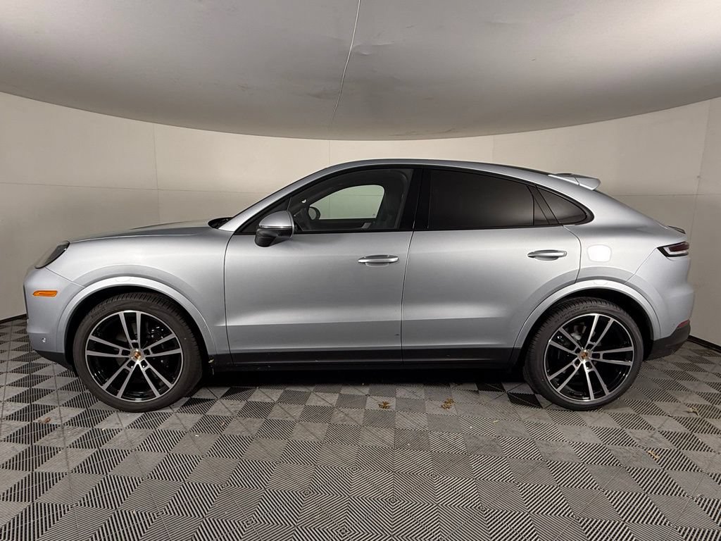 New 2026 Porsche Cayenne Coupe image 2