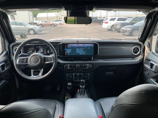 Used 2024 Jeep Wrangler High Altitude AWD/4WD image 19