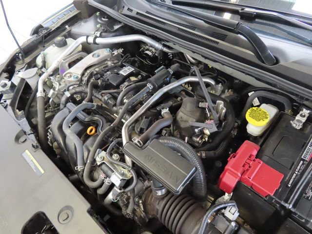 Used 2025 Nissan Sentra SV FWD image 32