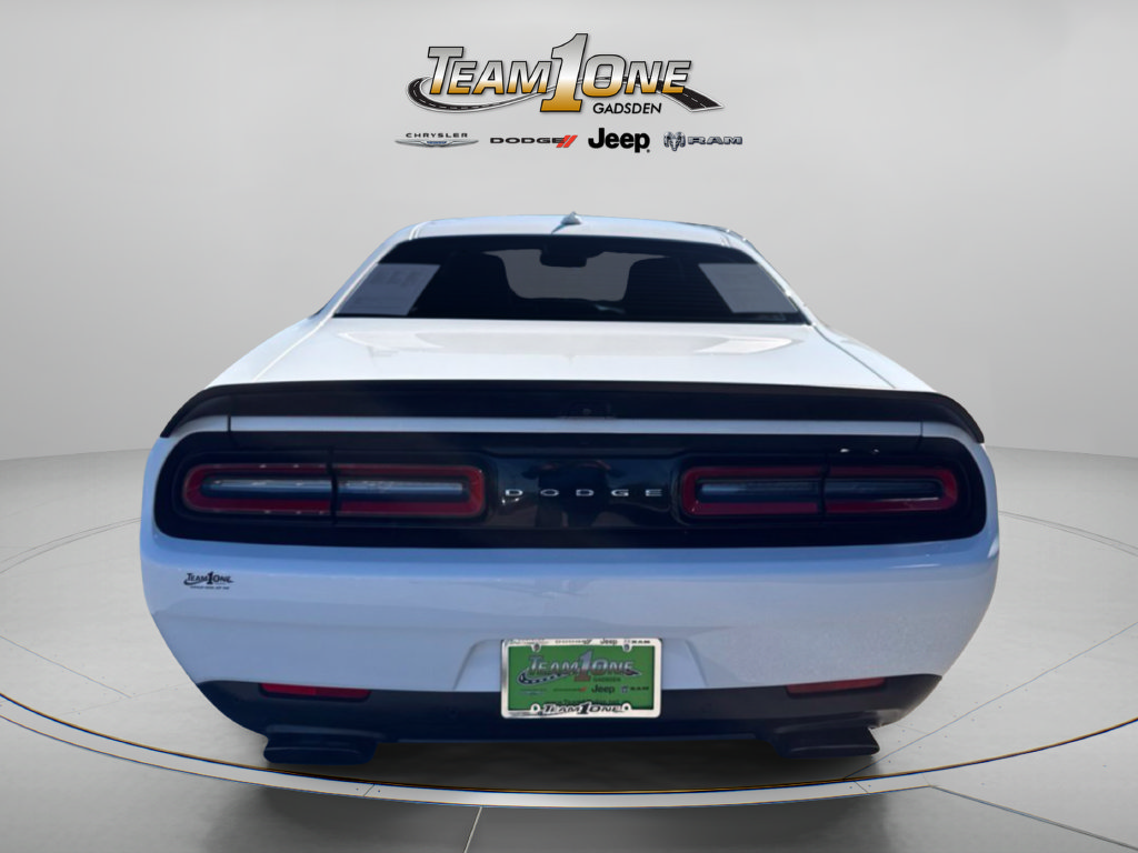 Used 2022 Dodge Challenger SRT Hellcat RWD image 6